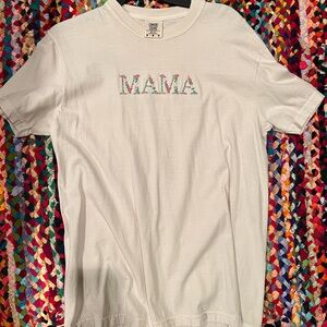 White Graphic MAMA T-Shirt